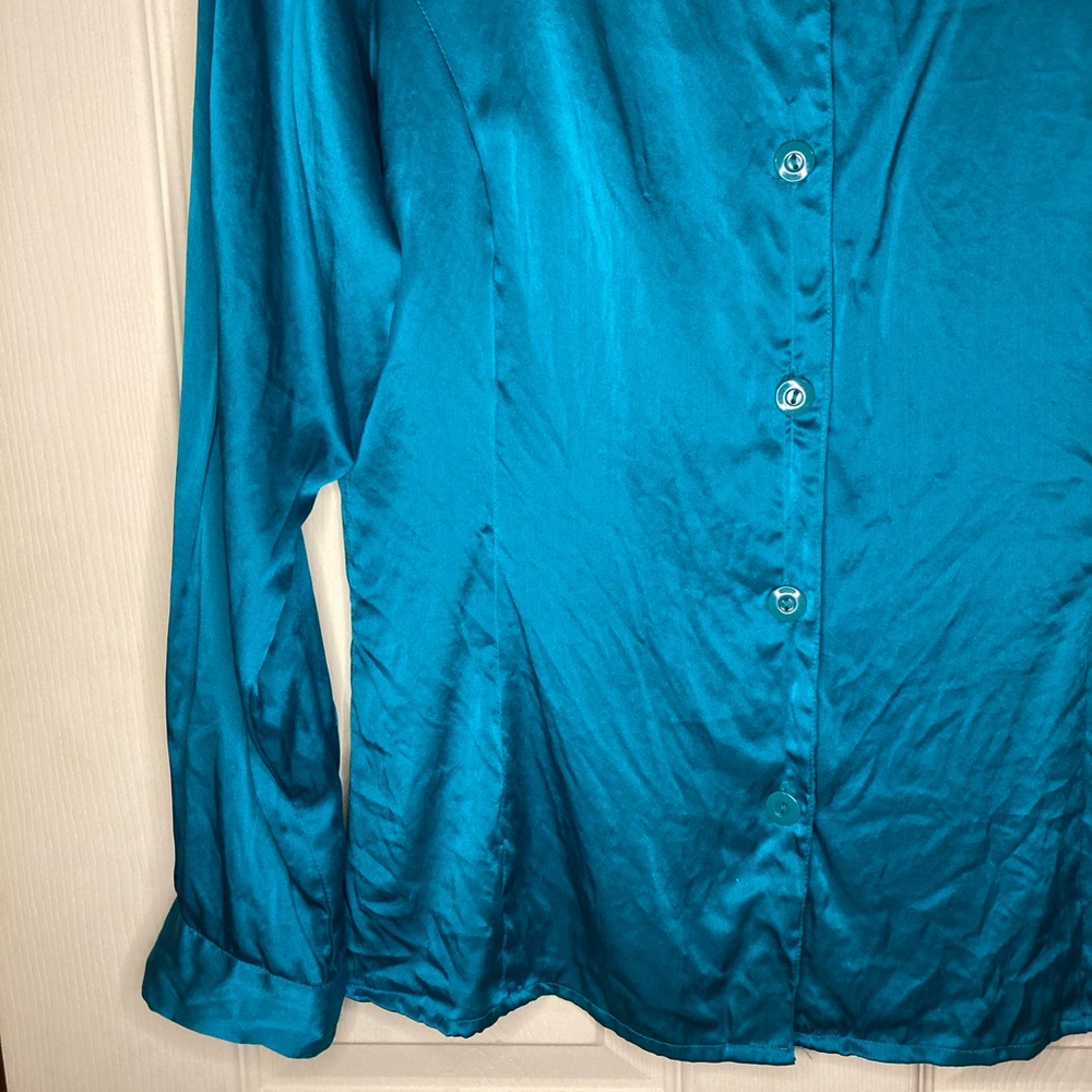 Turquoise silk button down - Picture 6 of 6